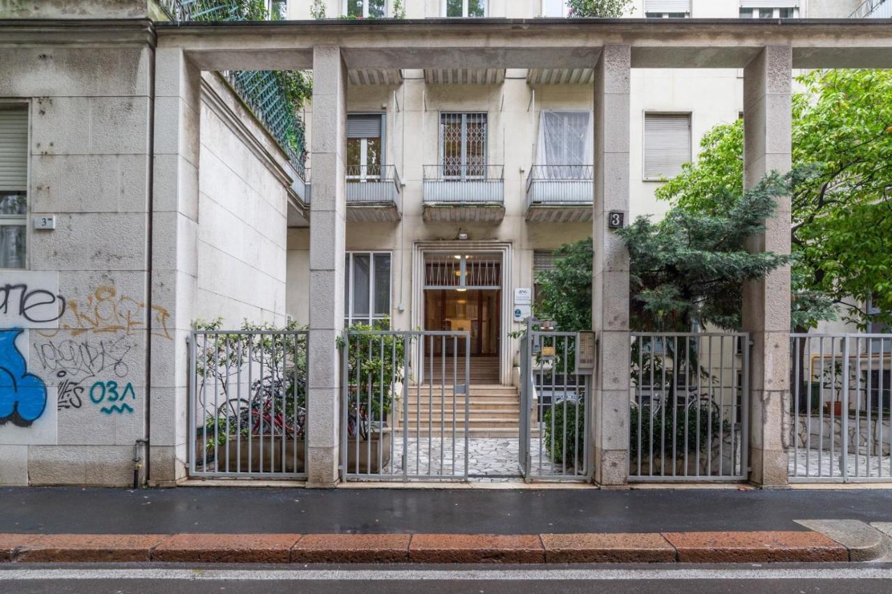 Sant'Ambrogio Bright Apartment With Terrace Milán Exteriér fotografie